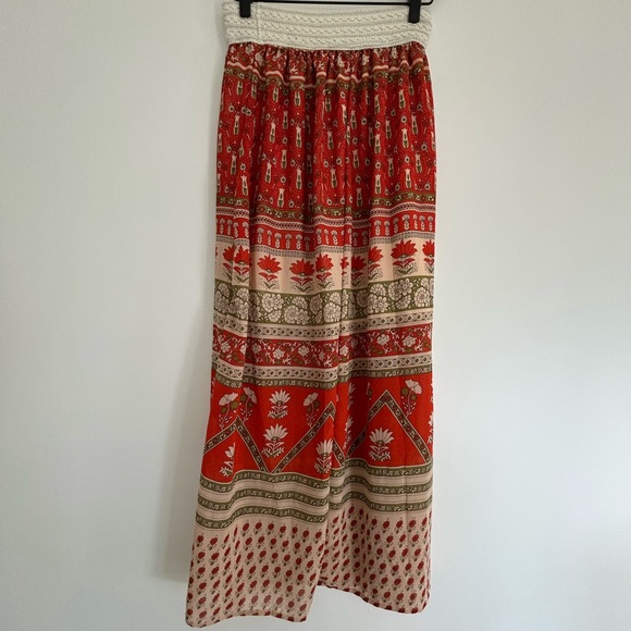 Floral Maxi Peasant Skirt with Print Size: Medium - Picture 3 of 13